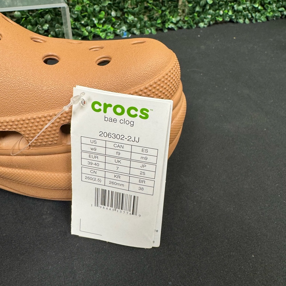 Crocs Classic Bae Platform - W9 - Picture 9 of 9